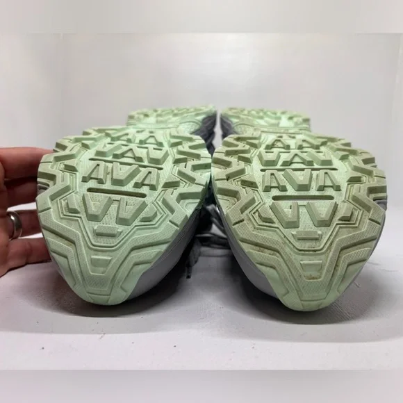 Gray Women's ASICS GEL-VENTURE 8 trail running shoes size 8.5 - Picture 8 of 10